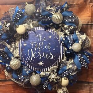 Christmas The Gift of Jesus wreath